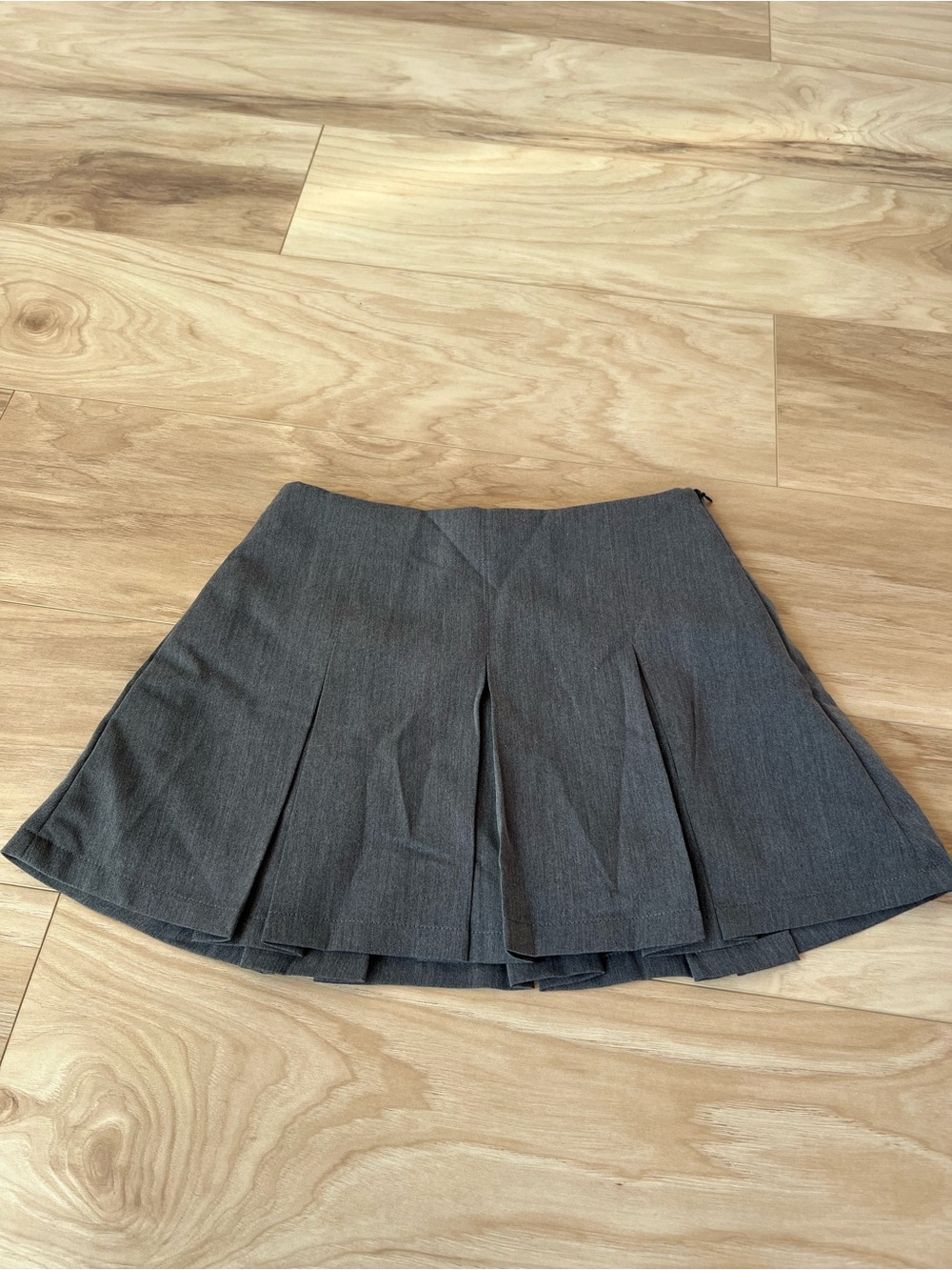 Women’s Pleated A-Line Gray Skirt